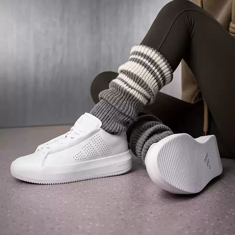 Adidas JQ2297 Unisex White Slip On Casual Sneakers Breathable Lightweight Sport Shoes
Adidas JQ2297 Unisex White Slip On Casual Sneakers Breathable Lightweight Sport Shoes