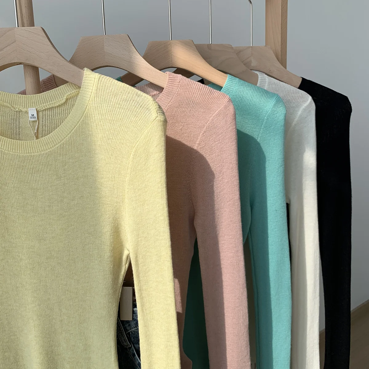 Slimming Knitted Sweater Thin Long Sleeve Base Layer Top Trendy Korean Style Straight Cut Pure Color Polyester Blend Winter F...
Slimming Knitted Sweater Thin Long Sleeve Base Layer Top Trendy Korean Style Straight Cut Pure Color Polyester Blend Winter F...