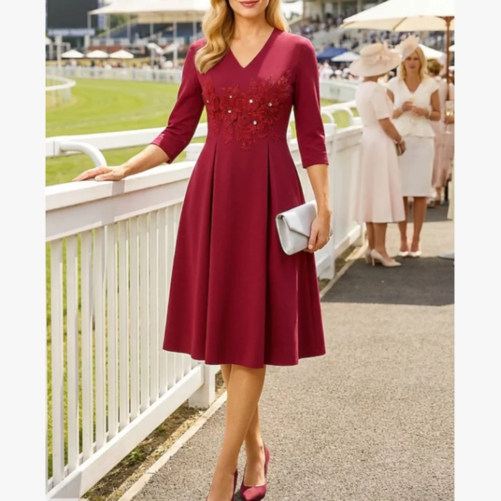 Customized New In Elegant Red Mother of the Bride Dresses V-Neck Knee-Length A-Line Wedding Guest Party Groom Dress 2026
Customized New In Elegant Red Mother of the Bride Dresses V-Neck Knee-Length A-Line Wedding Guest Party Groom Dress 2026