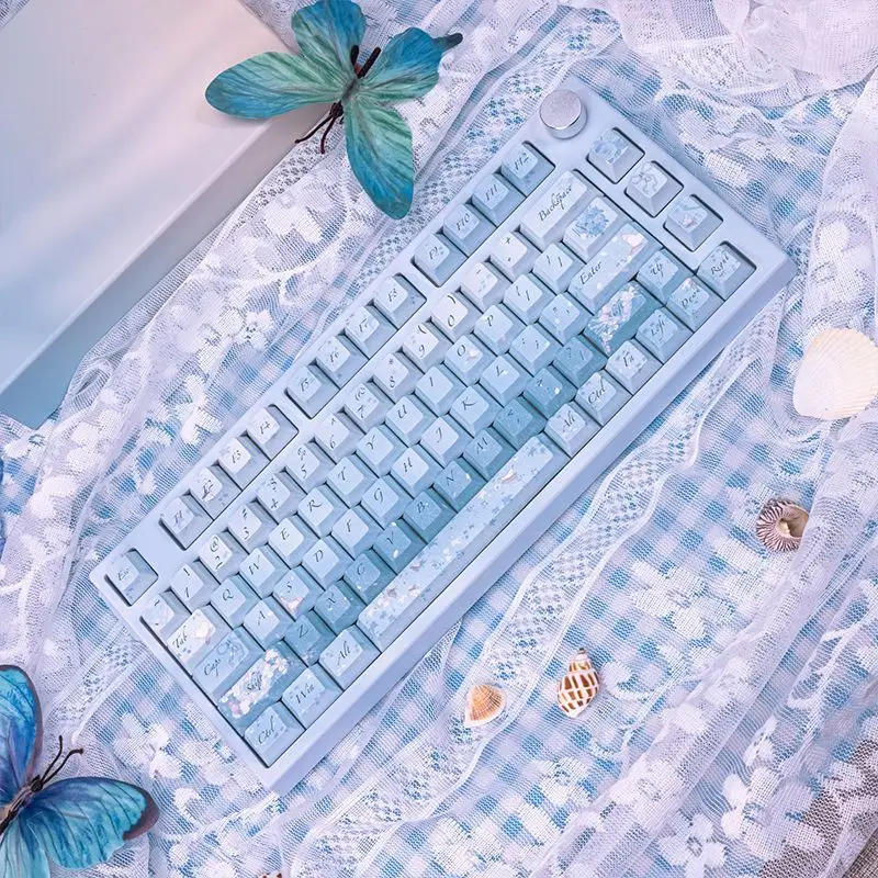 Blue butterfly girl heart keycap PBT high value five-sided hot sublimation new original factory adapted mechanical keyboard
Blue butterfly girl heart keycap PBT high value five-sided hot sublimation new original factory adapted mechanical keyboard