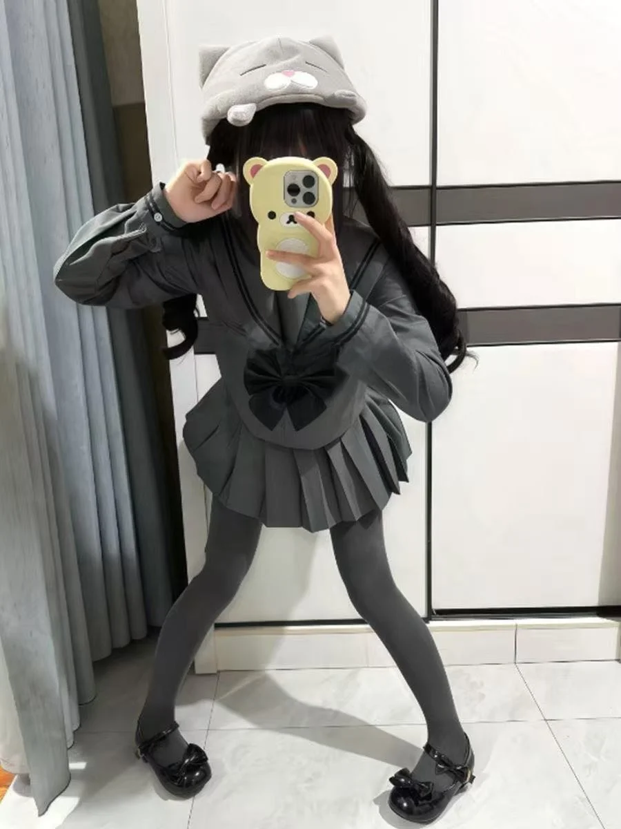 Gray Original Japanese JK Uniform Set School Style Plaid Skirt Suit Knot Decorated Navy Collar Shirt Autumn Fashion
Gray Original Japanese JK Uniform Set School Style Plaid Skirt Suit Knot Decorated Navy Collar Shirt Autumn Fashion