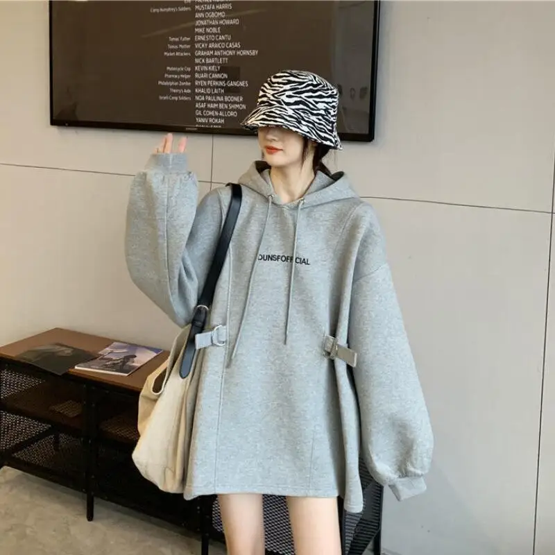 Корейская версия: Женская толстовка больших размеров, новинка весны, свободная повседневная толстовка с капюшоном для студентов, модная универсальная женская одежда
Корейская версия: Женская толстовка больших размеров, новинка весны, свободная повседневная толстовка с капюшоном для студентов, модная универсальная женская одежда