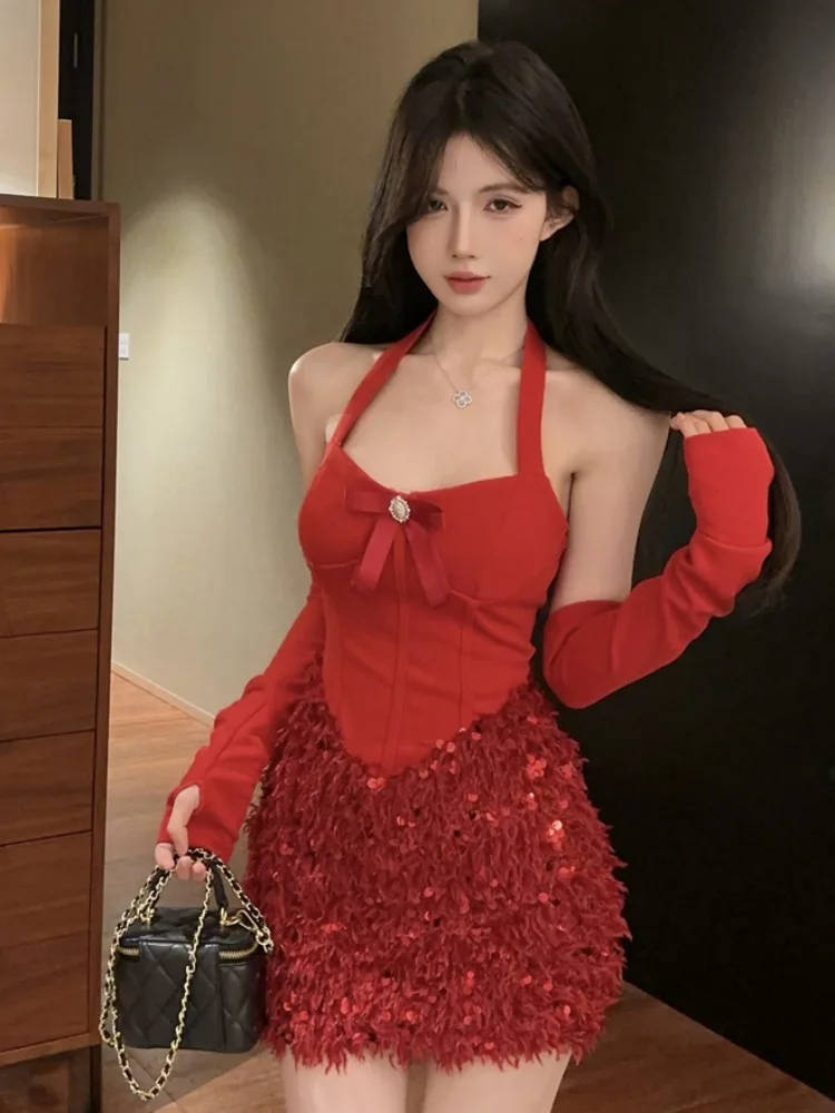 Fashionable Short Skirt Sexy Pure Desire Waist-Cinching Sequin Furry Design Hanging Neck Sleeve Dress
Fashionable Short Skirt Sexy Pure Desire Waist-Cinching Sequin Furry Design Hanging Neck Sleeve Dress
