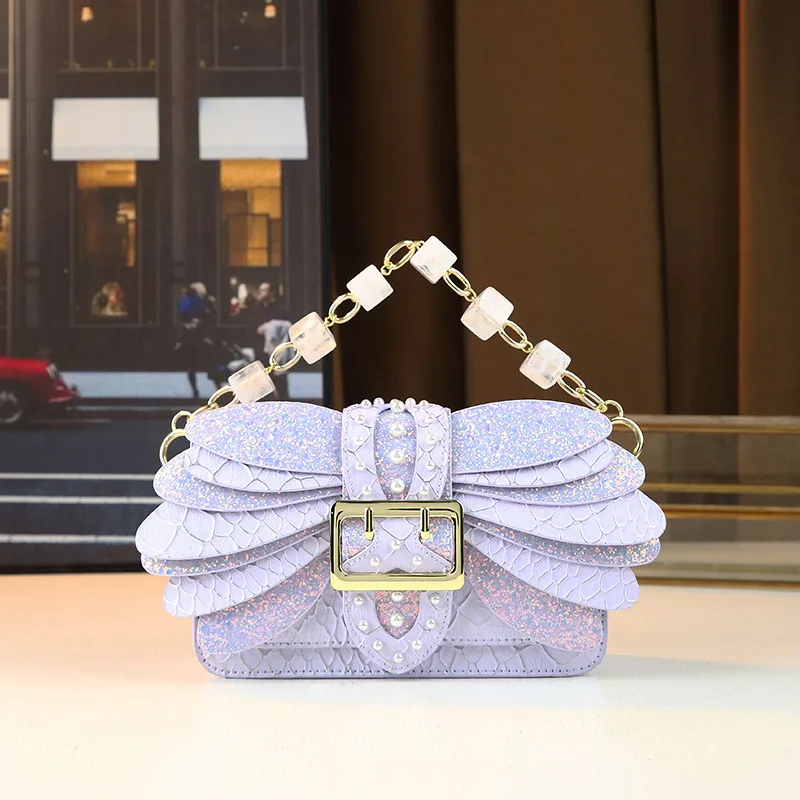 Fashion Pearl Wing Crossbody Bags for Women Trendy Purse and Handbag Chain Bag Women Shoulder Bags Designer Bags Dinner Bag Sac
Fashion Pearl Wing Crossbody Bags for Women Trendy Purse and Handbag Chain Bag Women Shoulder Bags Designer Bags Dinner Bag Sac