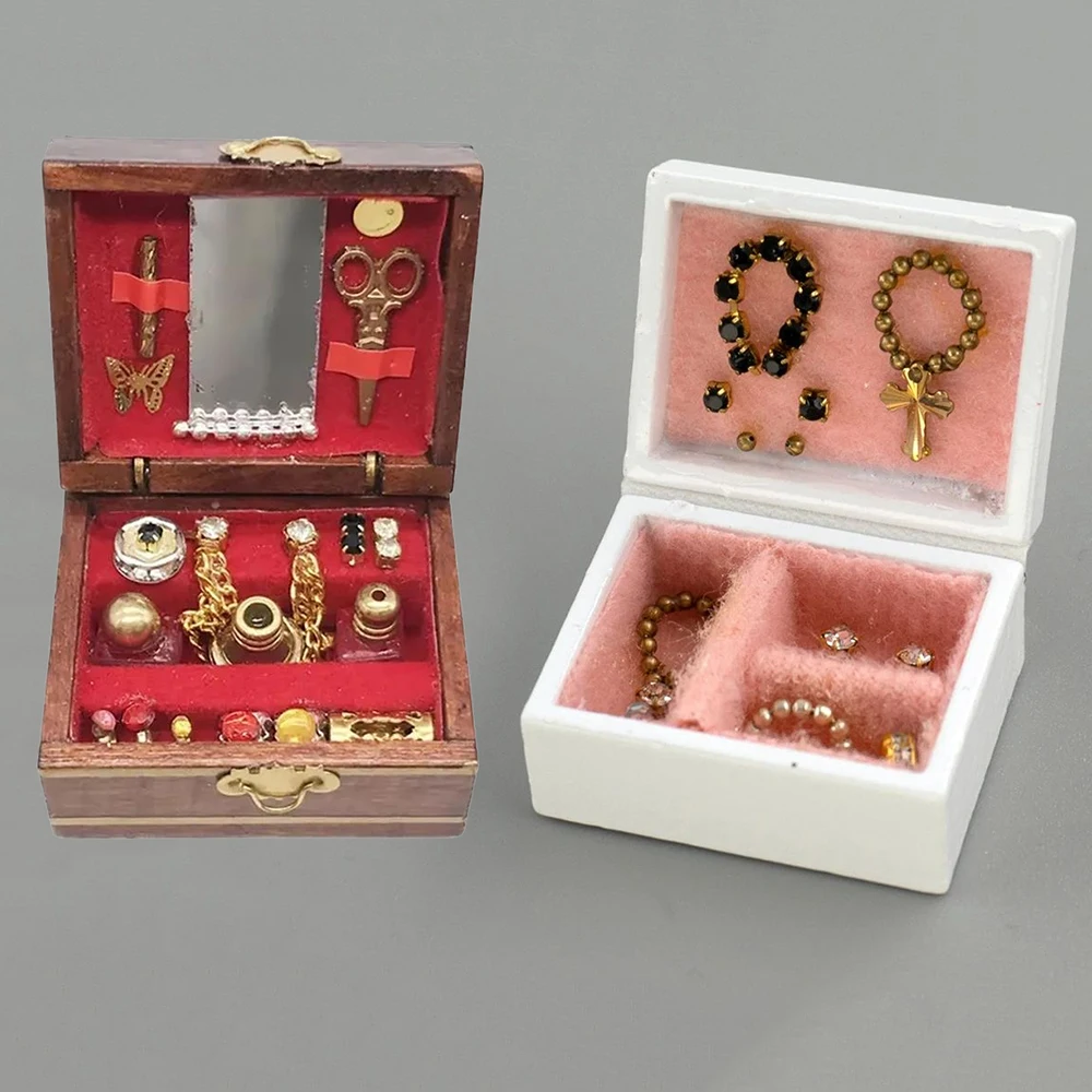 1Pcs 1/12 Dollhouse Miniature Wooden Jewelry Box Mini Necklace Toy for Doll House Accessories Decoration ob11
1Pcs 1/12 Dollhouse Miniature Wooden Jewelry Box Mini Necklace Toy for Doll House Accessories Decoration ob11