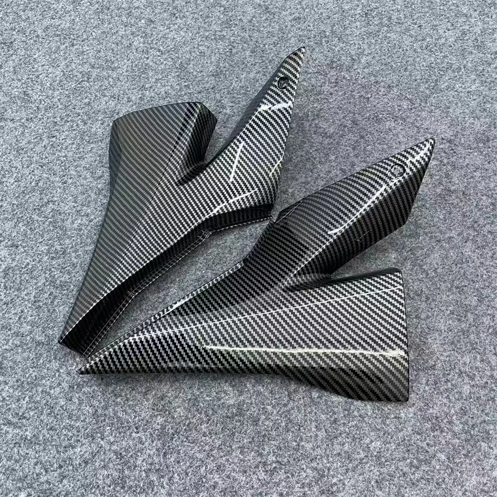 ABS motorcycle fairing is suitable for ZX10R fuel tank small plate fuel tank guard plate 2004 2005 04-05 carbon fiber paint
ABS motorcycle fairing is suitable for ZX10R fuel tank small plate fuel tank guard plate 2004 2005 04-05 carbon fiber paint