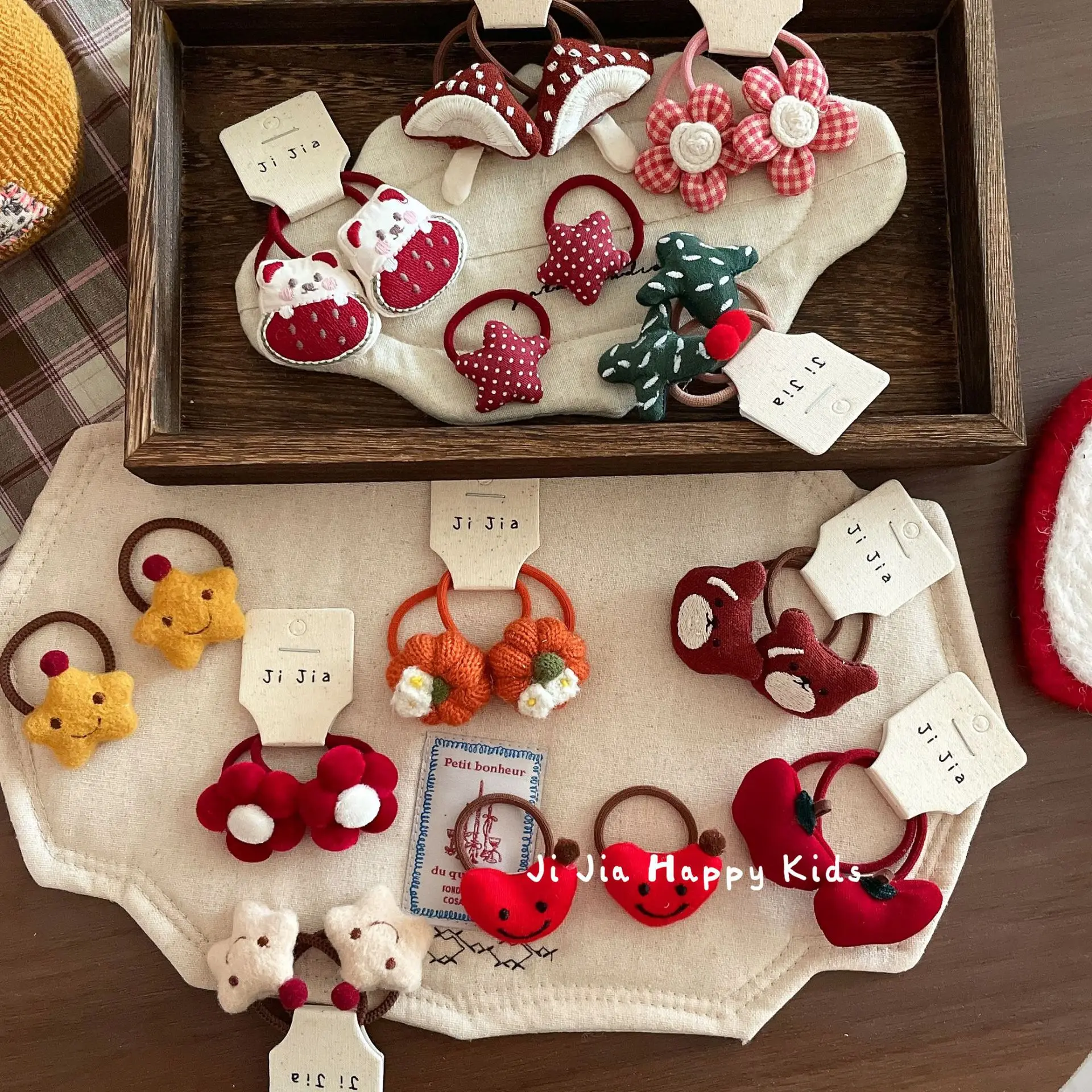 Red Fabric Apple Flower Hair Tie for Kids Non Slip Gentle on Hair Cartoon Star Cute Elastic Daily Ponytail Holders Soft
Red Fabric Apple Flower Hair Tie for Kids Non Slip Gentle on Hair Cartoon Star Cute Elastic Daily Ponytail Holders Soft