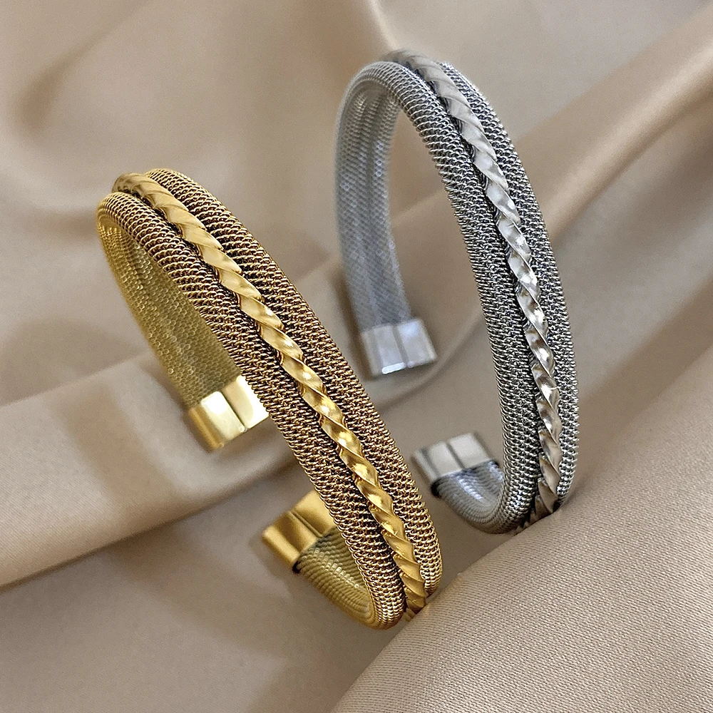 Fashion Stainless Steel Geometric Half Round Open Bangle Bracelet for Women Vintage Waterproof Twists Chain Wide Bracelet Gift
Fashion Stainless Steel Geometric Half Round Open Bangle Bracelet for Women Vintage Waterproof Twists Chain Wide Bracelet Gift