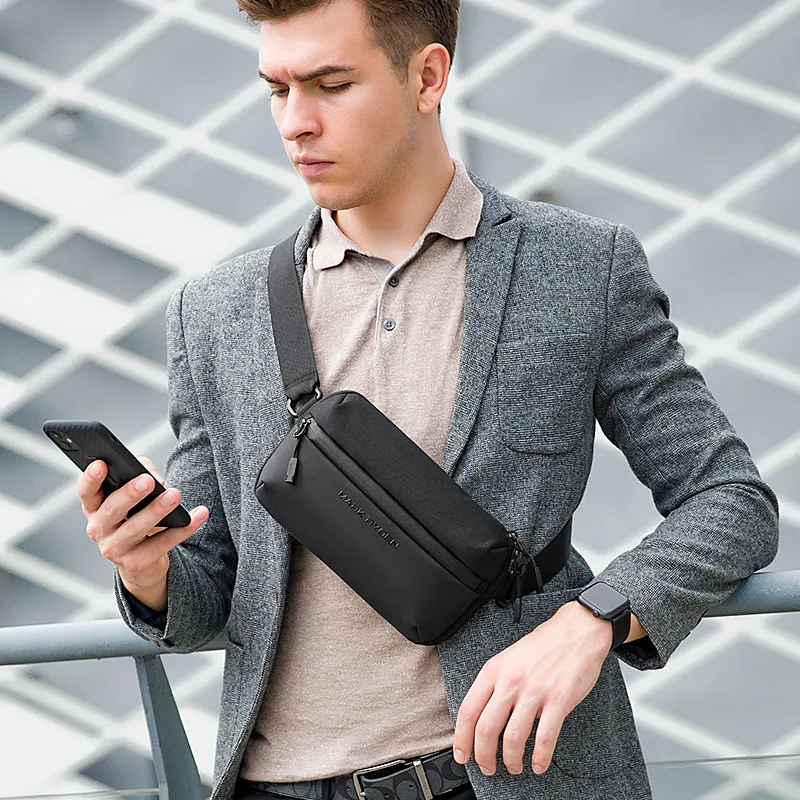 Crossbody bag men's casual light student shoulder bag large capacity waterproof male diagonal across shoulder chest bag
Crossbody bag men's casual light student shoulder bag large capacity waterproof male diagonal across shoulder chest bag