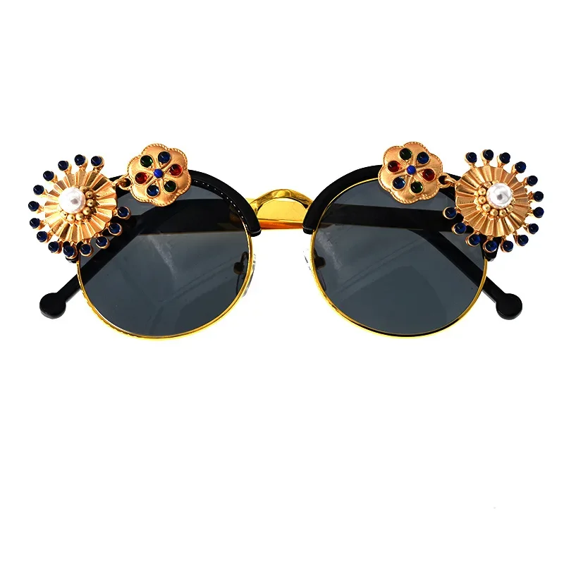 Lady Metal Gold Baroque Sunglasses Party Glasses Metal Retro Ladies Female Beach Metal Diamond Pearl Round Sun Glasses for Women
Lady Metal Gold Baroque Sunglasses Party Glasses Metal Retro Ladies Female Beach Metal Diamond Pearl Round Sun Glasses for Women