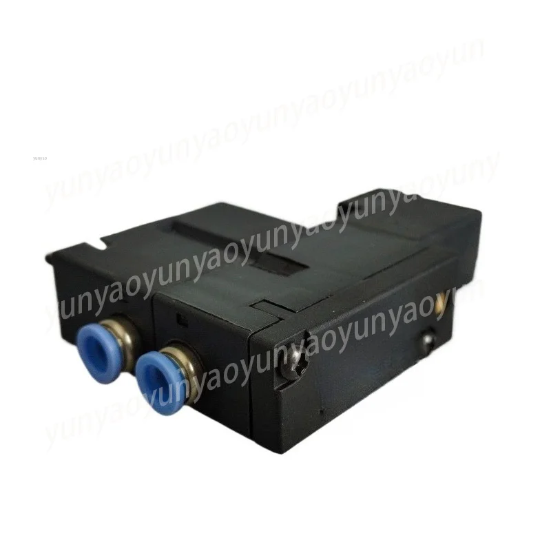 Printing Machine Accessories M2.184.1111 Solenoid Valve M2.184.1121 Solenoid Valve
Printing Machine Accessories M2.184.1111 Solenoid Valve M2.184.1121 Solenoid Valve