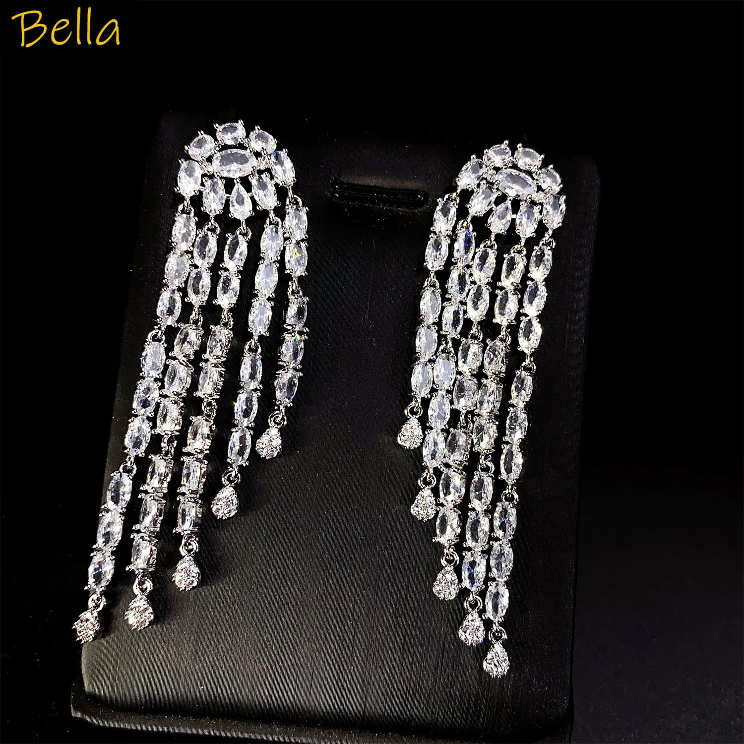Long Chain Tassel Earrings for Women Jewelry Silver Gold Color Dinner Party Dangling Earrings Sparkly Jewelry Zirconia
Long Chain Tassel Earrings for Women Jewelry Silver Gold Color Dinner Party Dangling Earrings Sparkly Jewelry Zirconia