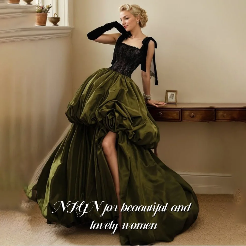 NFYN Green Prom Dresses A-Line Stain Bows Formal Gowns with Pleats Square Collar Sleeveless Evening Gown for Woman Customized 
NFYN Green Prom Dresses A-Line Stain Bows Formal Gowns with Pleats Square Collar Sleeveless Evening Gown for Woman Customized