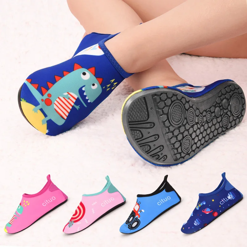 Summer Kids Swimming Beach Barefoot Water Shoes Children Light Wader Fishing Sea Shoes Quick-Dry Boys Girls Aqua Shoes
Summer Kids Swimming Beach Barefoot Water Shoes Children Light Wader Fishing Sea Shoes Quick-Dry Boys Girls Aqua Shoes