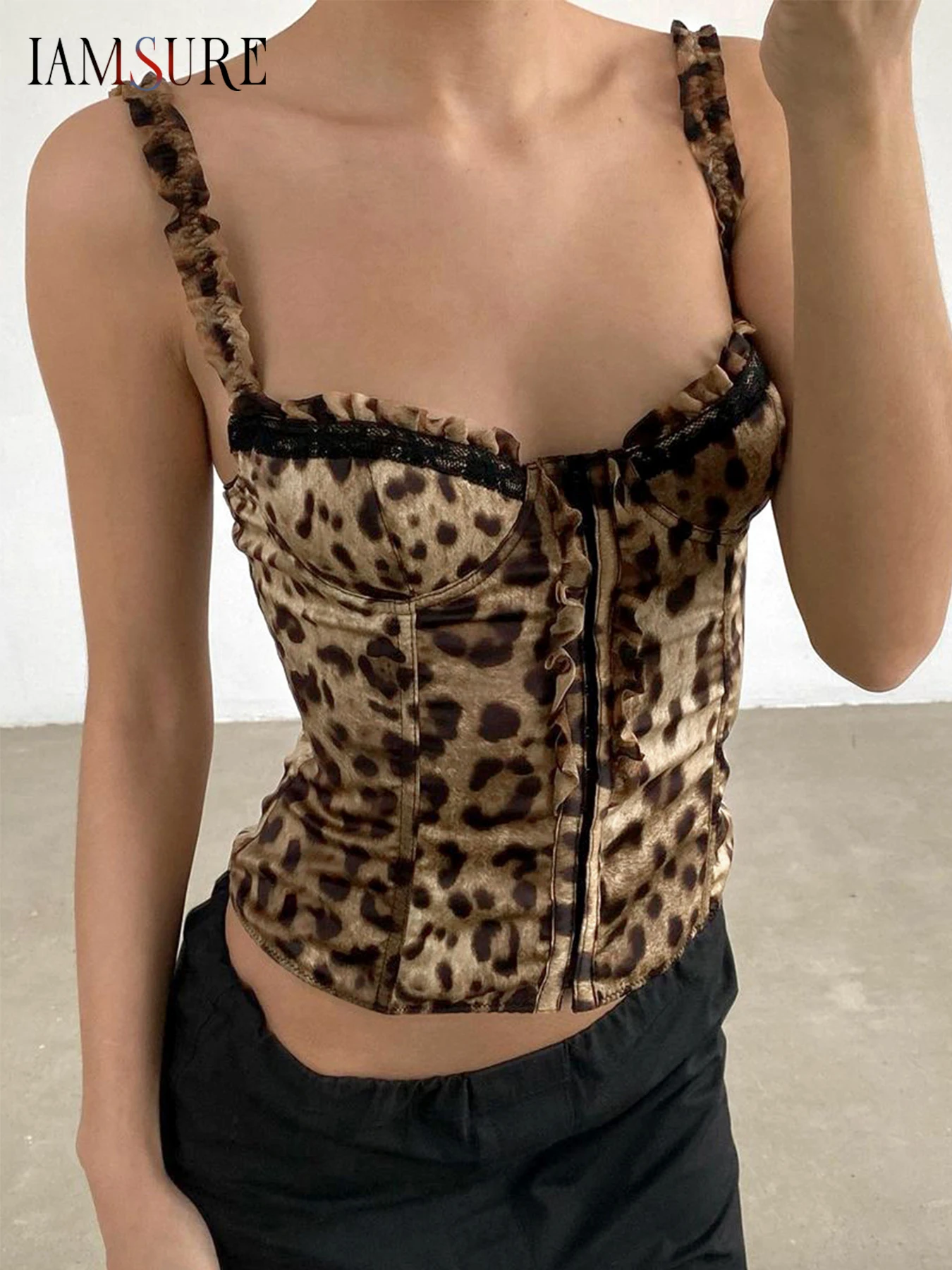 IAMSURE Sexy Slim Leopard Printed Camis Tops Casual Lace Trim Patchwork Tank Tops Women 2025 Summer Fashion Streetwear Ladies
IAMSURE Sexy Slim Leopard Printed Camis Tops Casual Lace Trim Patchwork Tank Tops Women 2025 Summer Fashion Streetwear Ladies
