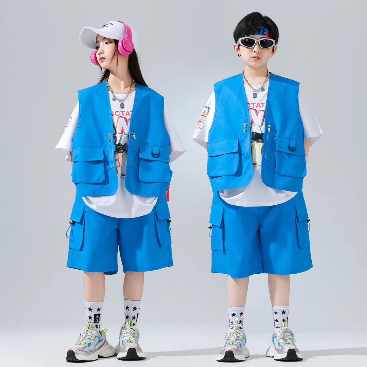 Детская одежда в стиле хип-хоп, синяя куртка без рукавов, жилет, футболка, повседневные летние шорты-карго для девочек и мальчиков, костюм для джазовых танцев, одежда
Детская одежда в стиле хип-хоп, синяя куртка без рукавов, жилет, футболка, повседневные летние шорты-карго для девочек и мальчиков, костюм для джазовых танцев, одежда