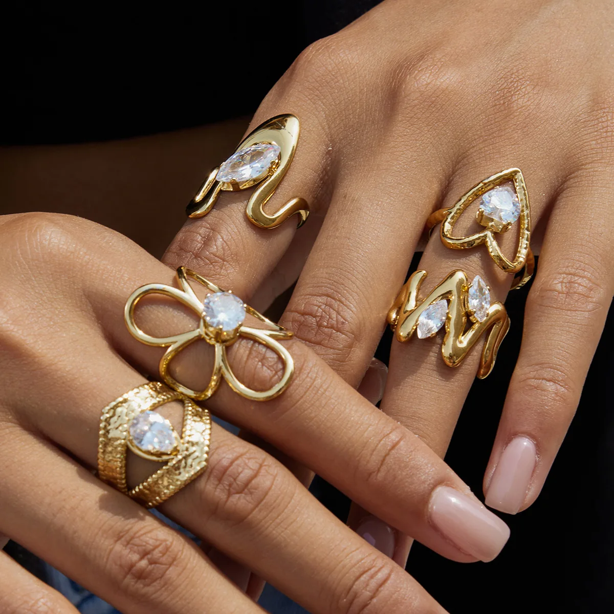 Stainless Steel Zircon Open Rings 18K Gold Color Irregular Geometric Flower Adjustable Finger Ring Aesthetic Jewelry Gift
Stainless Steel Zircon Open Rings 18K Gold Color Irregular Geometric Flower Adjustable Finger Ring Aesthetic Jewelry Gift