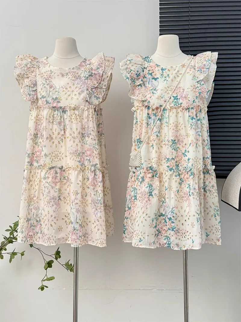 O Neck Flying Sleeve Flower Print Robe Femme Y2k Vintage French Summer Vestidos De Mujer Pleated Hollow Out Embroidery Dresses
O Neck Flying Sleeve Flower Print Robe Femme Y2k Vintage French Summer Vestidos De Mujer Pleated Hollow Out Embroidery Dresses