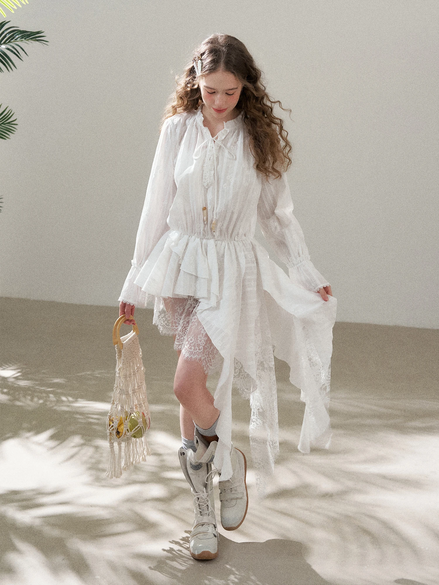Romantic Lace Trim Long Sleeve Dress Irregular Hem Street Style Spring 2026 Women's Cotton Gown Casual Loose Fit
Romantic Lace Trim Long Sleeve Dress Irregular Hem Street Style Spring 2026 Women's Cotton Gown Casual Loose Fit