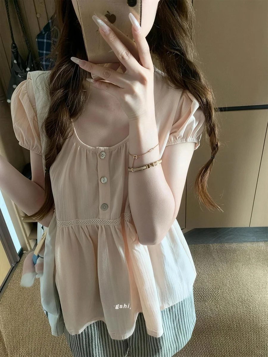 Chic Soft Bubble Sleeve round Neck Shirt Women's Summer New Style Slimming Versatile Elegant Top French Style Loose Fit Butto...
Chic Soft Bubble Sleeve round Neck Shirt Women's Summer New Style Slimming Versatile Elegant Top French Style Loose Fit Butto...