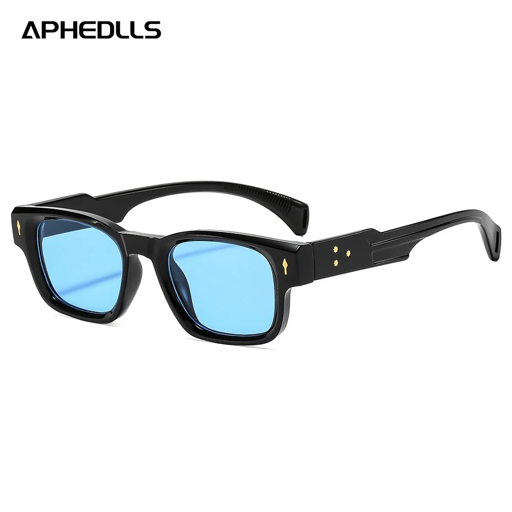 European and American Fashion Arrow Rivets Five-Pointed Star Decorative Square Glasses Men and Women Sunglasses
European and American Fashion Arrow Rivets Five-Pointed Star Decorative Square Glasses Men and Women Sunglasses