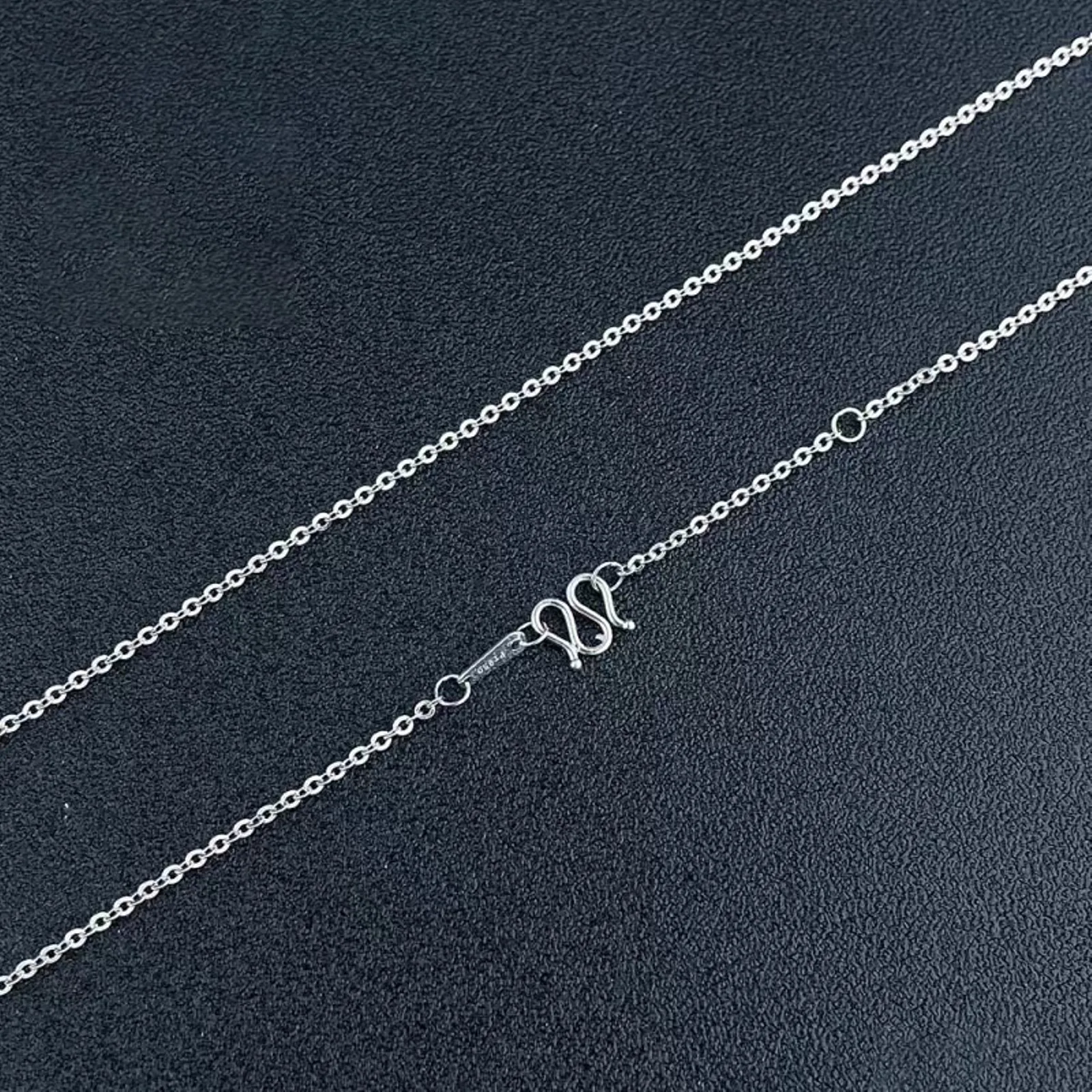 Real Pure Platinum 950 Chain Women Lucky 1.6mm O Link Adjustable Necklace 3.45g/46cm
Real Pure Platinum 950 Chain Women Lucky 1.6mm O Link Adjustable Necklace 3.45g/46cm