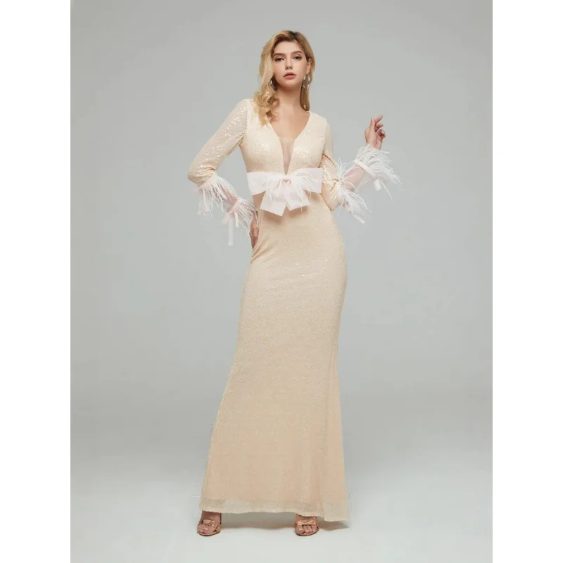 New Arrival Women's Fashionable Deep V-neck DressVCollared long-sleeved evening dress with three-dimensional bow, sequins, and f
New Arrival Women's Fashionable Deep V-neck DressVCollared long-sleeved evening dress with three-dimensional bow, sequins, and f
