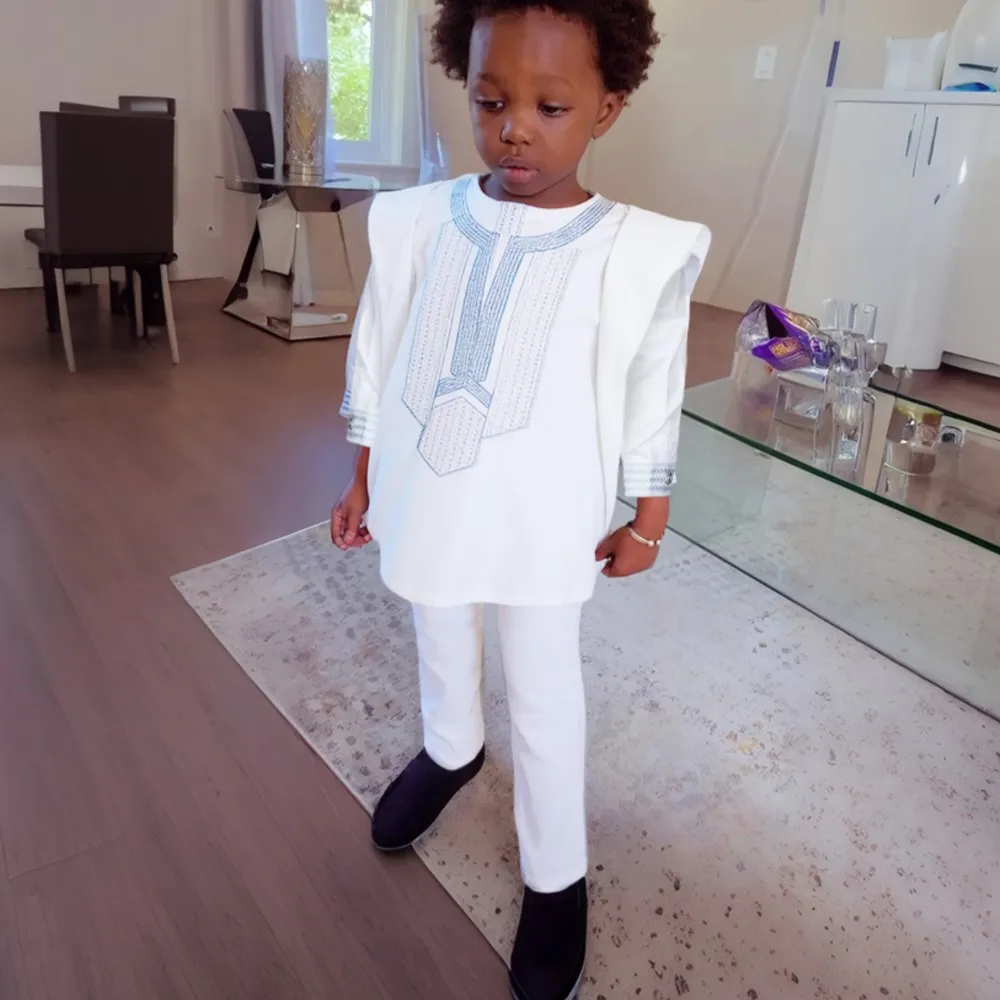 MD 2025 African Daily Wear Shirt Pants 3 Pieces Set For Kids Boys African Outfit Children Dashiki Embroidery Suit Birthday Gifts
MD 2025 African Daily Wear Shirt Pants 3 Pieces Set For Kids Boys African Outfit Children Dashiki Embroidery Suit Birthday Gifts