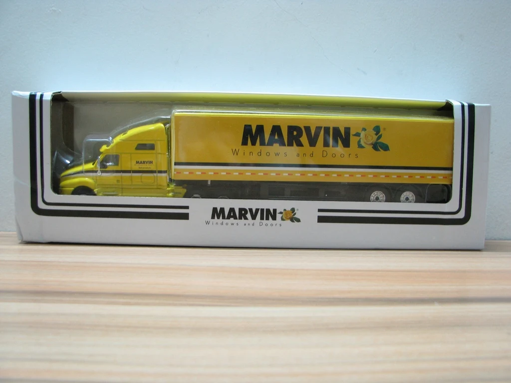 Diecast Green Light Contract 1:64 Scale MARVIN WINDOWS AND DOORS Alloy Car Model Collectible Toy Gift Souvenir Display Ornament 
Diecast Green Light Contract 1:64 Scale MARVIN WINDOWS AND DOORS Alloy Car Model Collectible Toy Gift Souvenir Display Ornament