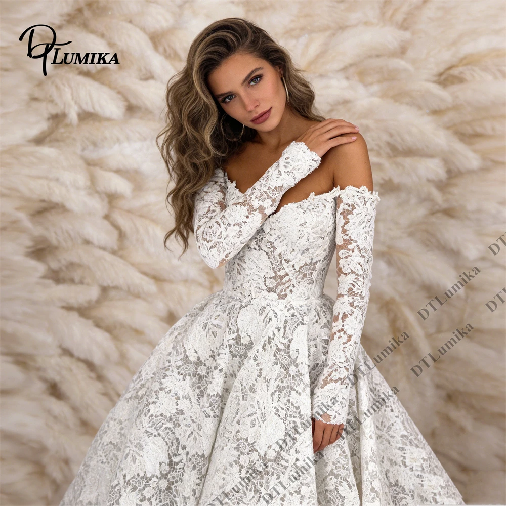 Women’s Long Sleeve Lace Ball Gown Wedding Dress, Tulle Bridal Gown with Illusion Neck & Sweep Train for Church Wedding Ceremon
Women’s Long Sleeve Lace Ball Gown Wedding Dress, Tulle Bridal Gown with Illusion Neck & Sweep Train for Church Wedding Ceremon