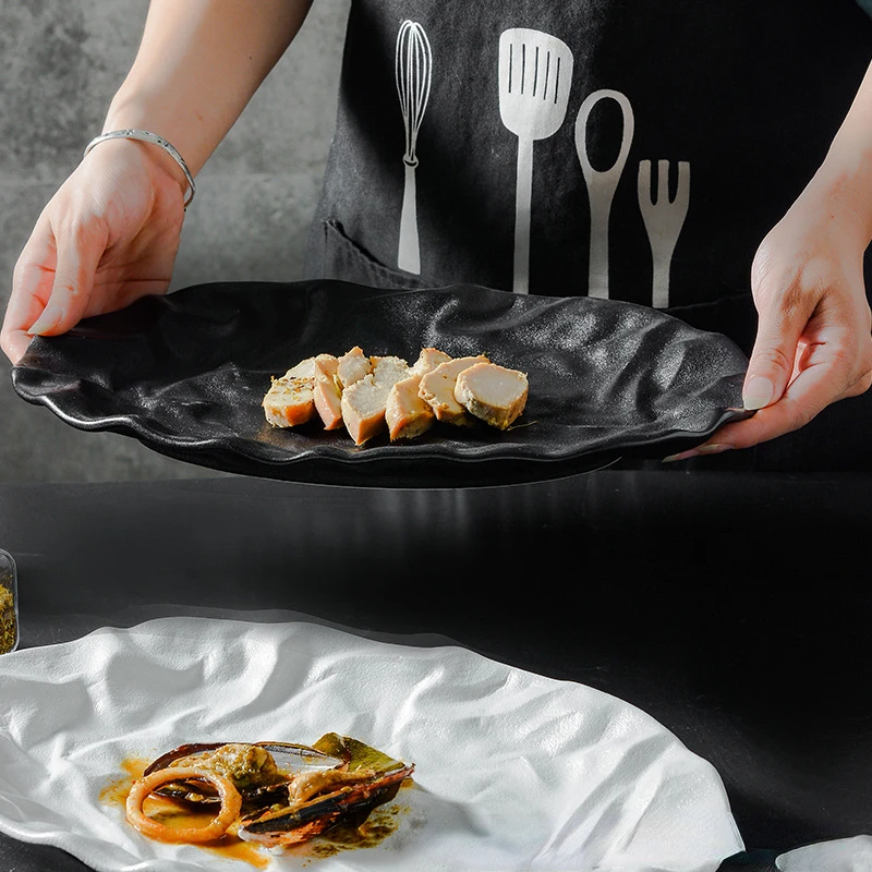 Kitchen oval ceramic fish plate tableware hotel western restaurant large size steak plate
Kitchen oval ceramic fish plate tableware hotel western restaurant large size steak plate