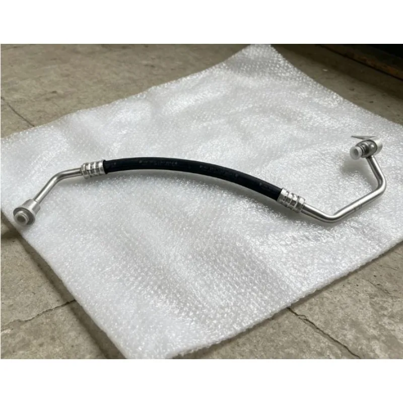 1.5T 1.8 2.0 Fluorine Air Conditioning High-pressure Compressor Evaporator Box Connecting Tube for Changan CS75
1.5T 1.8 2.0 Fluorine Air Conditioning High-pressure Compressor Evaporator Box Connecting Tube for Changan CS75