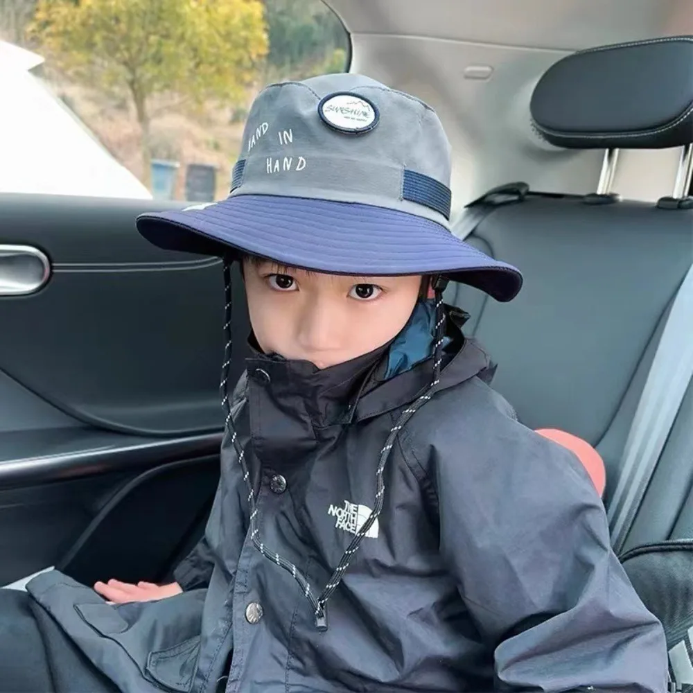 Новая модная панама с защитой от солнца и ультрафиолета, регулируемая дышащая пляжная шляпа, летняя кепка
Новая модная панама с защитой от солнца и ультрафиолета, регулируемая дышащая пляжная шляпа, летняя кепка