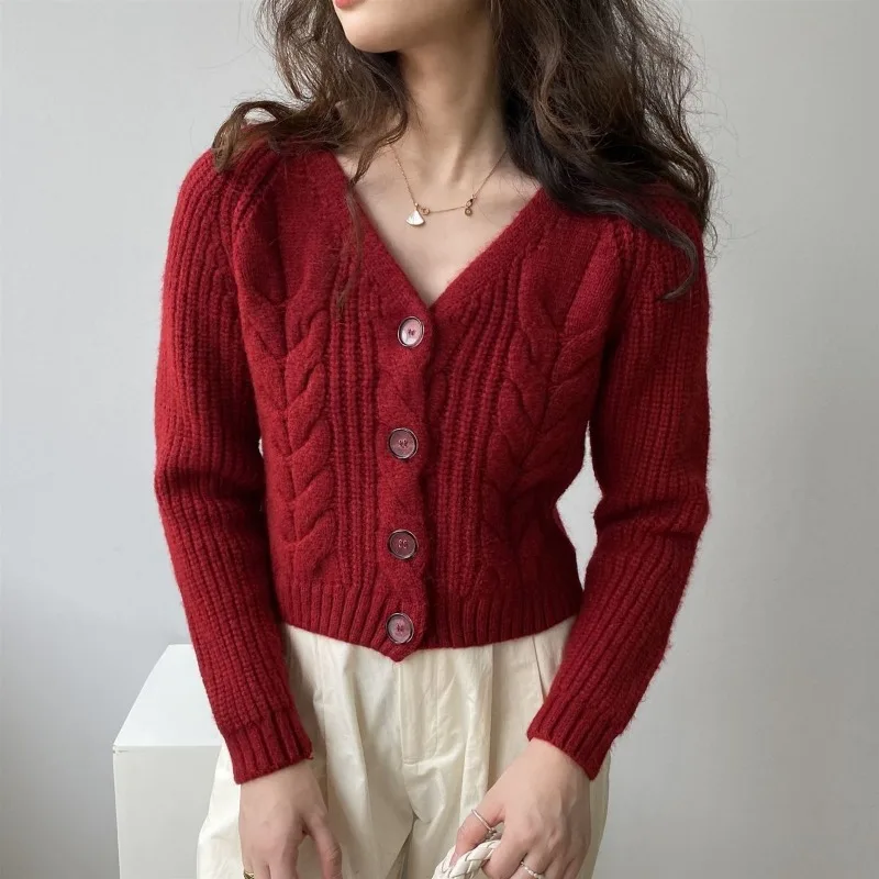 Women's Spring and Autumn New Twist Sweater High Waist V-neck Button Fashion Solid Color Loose Casual Knitted Cardigan
Women's Spring and Autumn New Twist Sweater High Waist V-neck Button Fashion Solid Color Loose Casual Knitted Cardigan