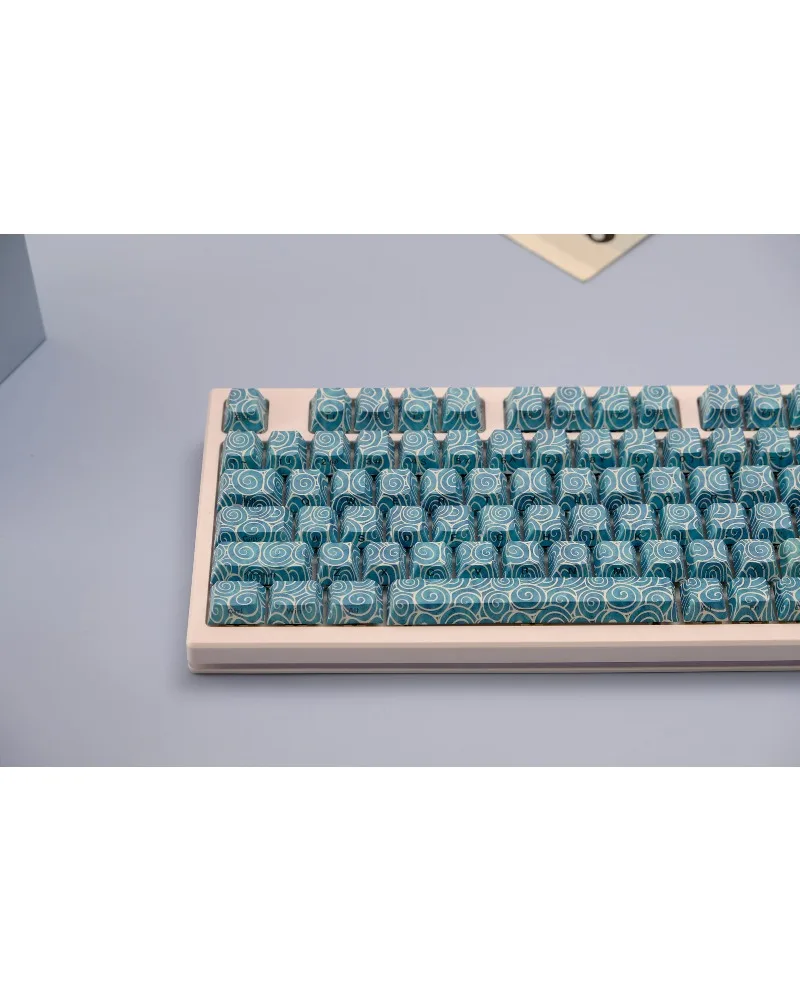 Cap side engraving translucent PBT original high sublimation mechanical keyboard cap 68/75/87/980
Cap side engraving translucent PBT original high sublimation mechanical keyboard cap 68/75/87/980