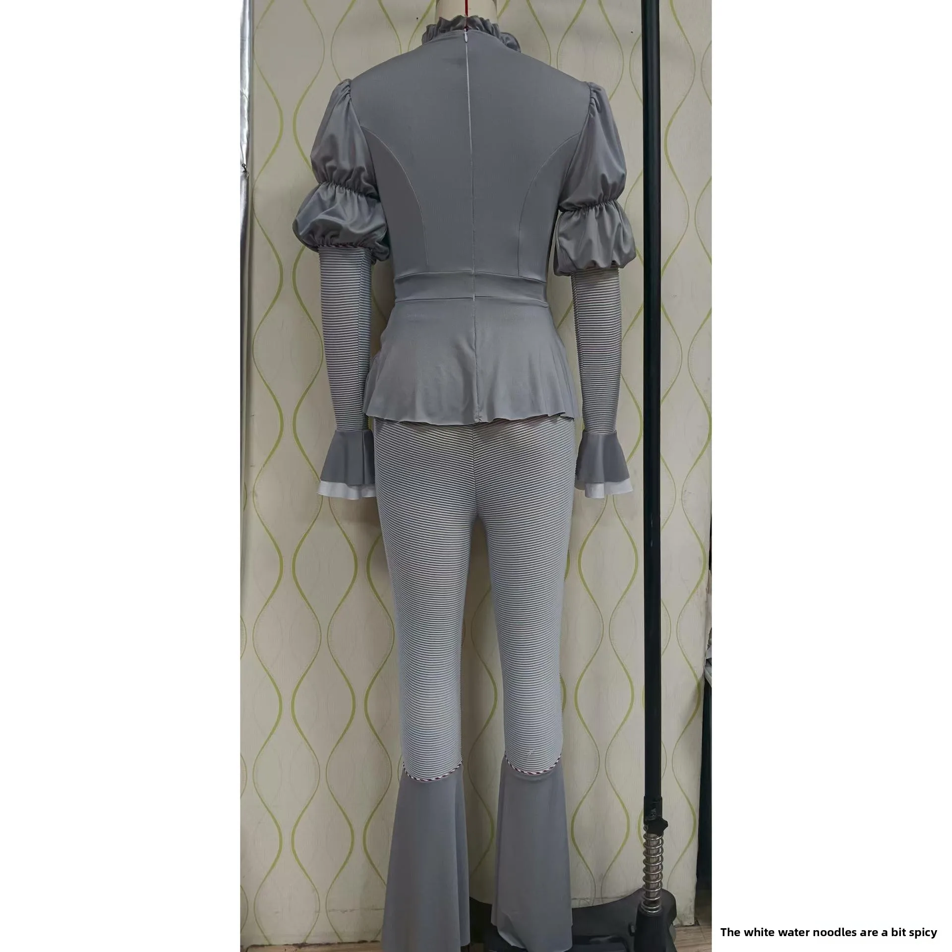 SXL Horror Prank Pennywise Women's Clown Resurrection COS Costume Performance loween Par Outfit Ladies' Transformation
SXL Horror Prank Pennywise Women's Clown Resurrection COS Costume Performance loween Par Outfit Ladies' Transformation