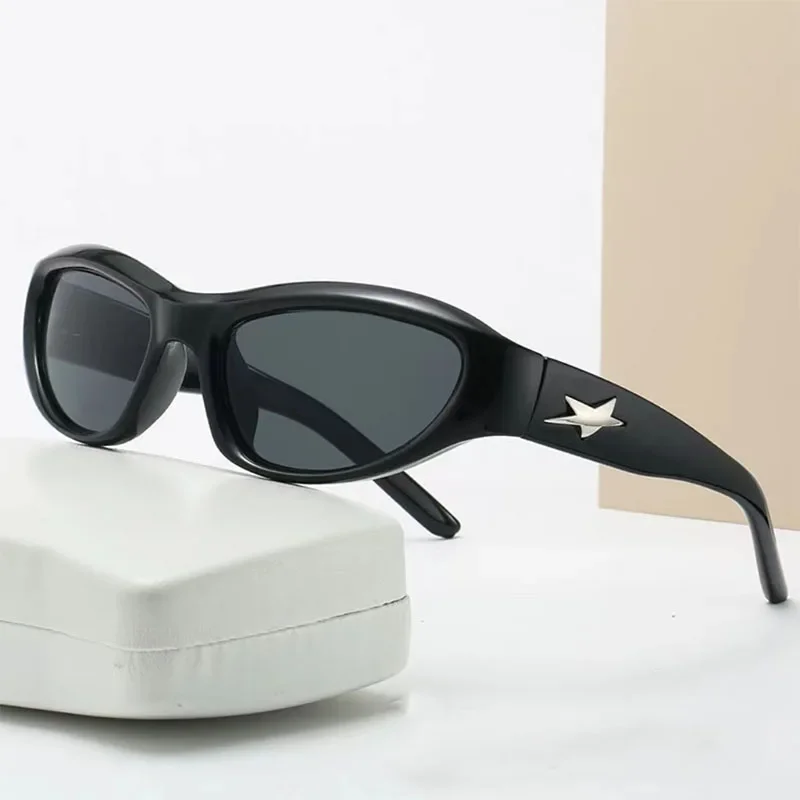 New Y2K Fashion Sunglasses Womens Brand Designers Decorate Stars Sun Glasses Mens Outdoor Sports Eyewear UV400 Gafas De Sol
New Y2K Fashion Sunglasses Womens Brand Designers Decorate Stars Sun Glasses Mens Outdoor Sports Eyewear UV400 Gafas De Sol