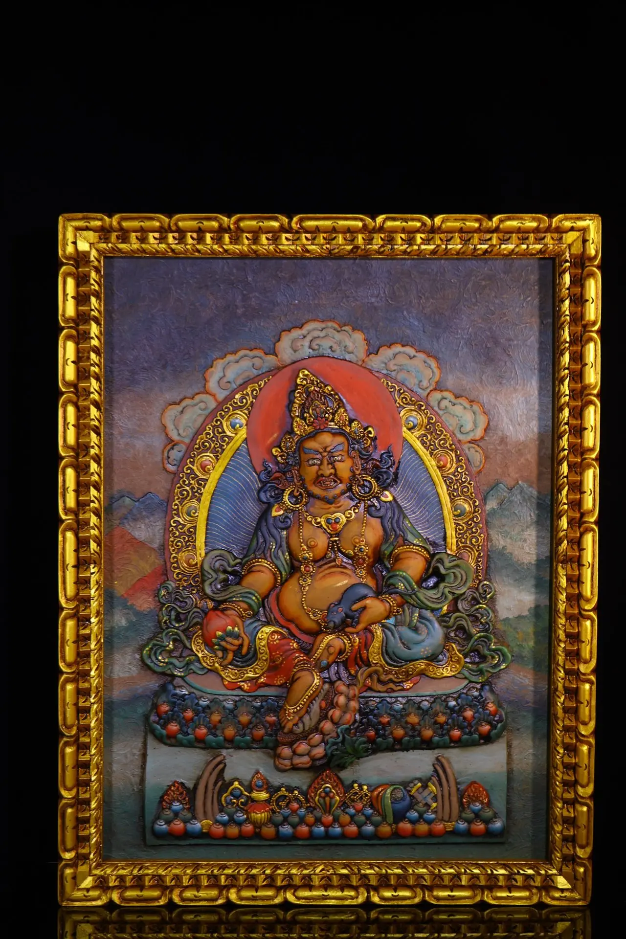 26"Tibetan Temple Collection Old Bodhi Root Wood Outline in gold Painted Yellow Jambhala Buddha Tangka hanging panel Town house
26"Tibetan Temple Collection Old Bodhi Root Wood Outline in gold Painted Yellow Jambhala Buddha Tangka hanging panel Town house