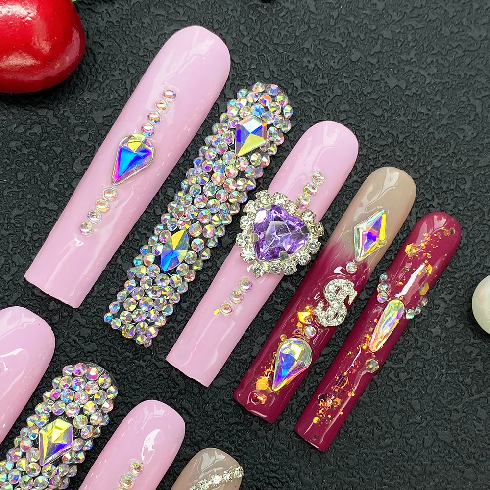 3D Rhinestone Sparkling Artificial Glue on Nails Glamorous Charms Design Full Decorated Gem Stone Ballerina Artificial Nails Art
3D Rhinestone Sparkling Artificial Glue on Nails Glamorous Charms Design Full Decorated Gem Stone Ballerina Artificial Nails Art