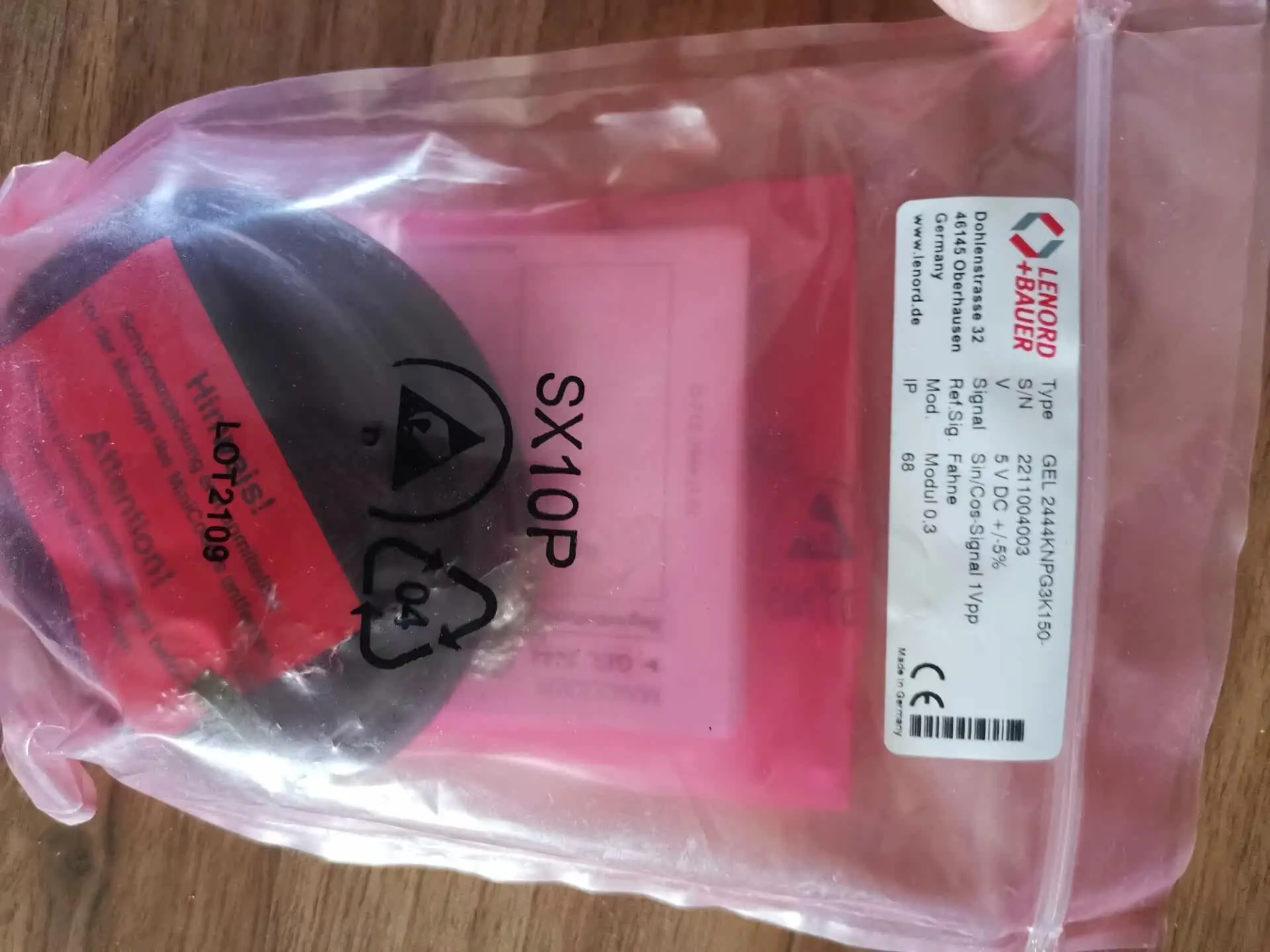LENORD + BAUER GEL2444KZPG5K150 Encoder GEL2444KZPG3K150
LENORD + BAUER GEL2444KZPG5K150 Encoder GEL2444KZPG3K150