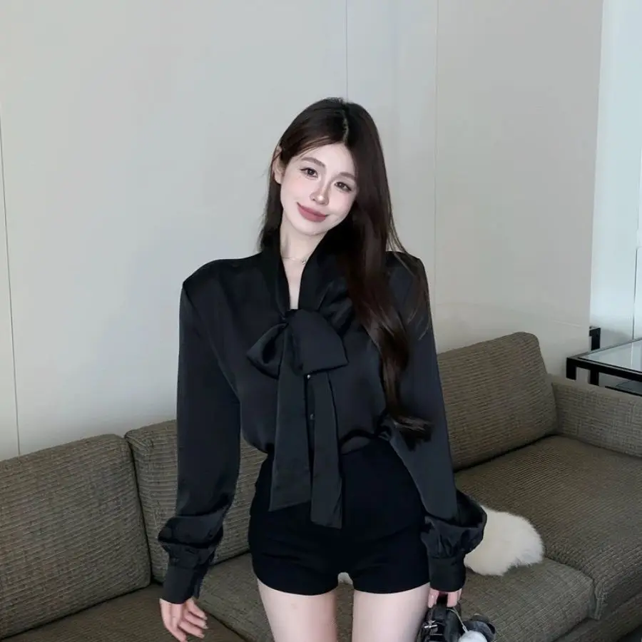 Design Sensation Long Sleeve Loose Women's Shirt Shoulder on Top Black Spring Autumn Slimming Base Layer Blouse
Design Sensation Long Sleeve Loose Women's Shirt Shoulder on Top Black Spring Autumn Slimming Base Layer Blouse