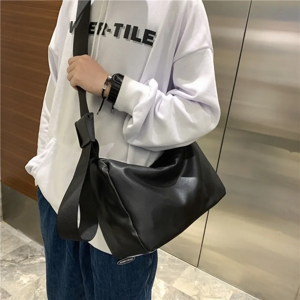 High Quality Vintage Style Men's Crossbody Bag Large Capacity Black Shoulder Bag PU Leather Casual Handbag UNISEX
High Quality Vintage Style Men's Crossbody Bag Large Capacity Black Shoulder Bag PU Leather Casual Handbag UNISEX