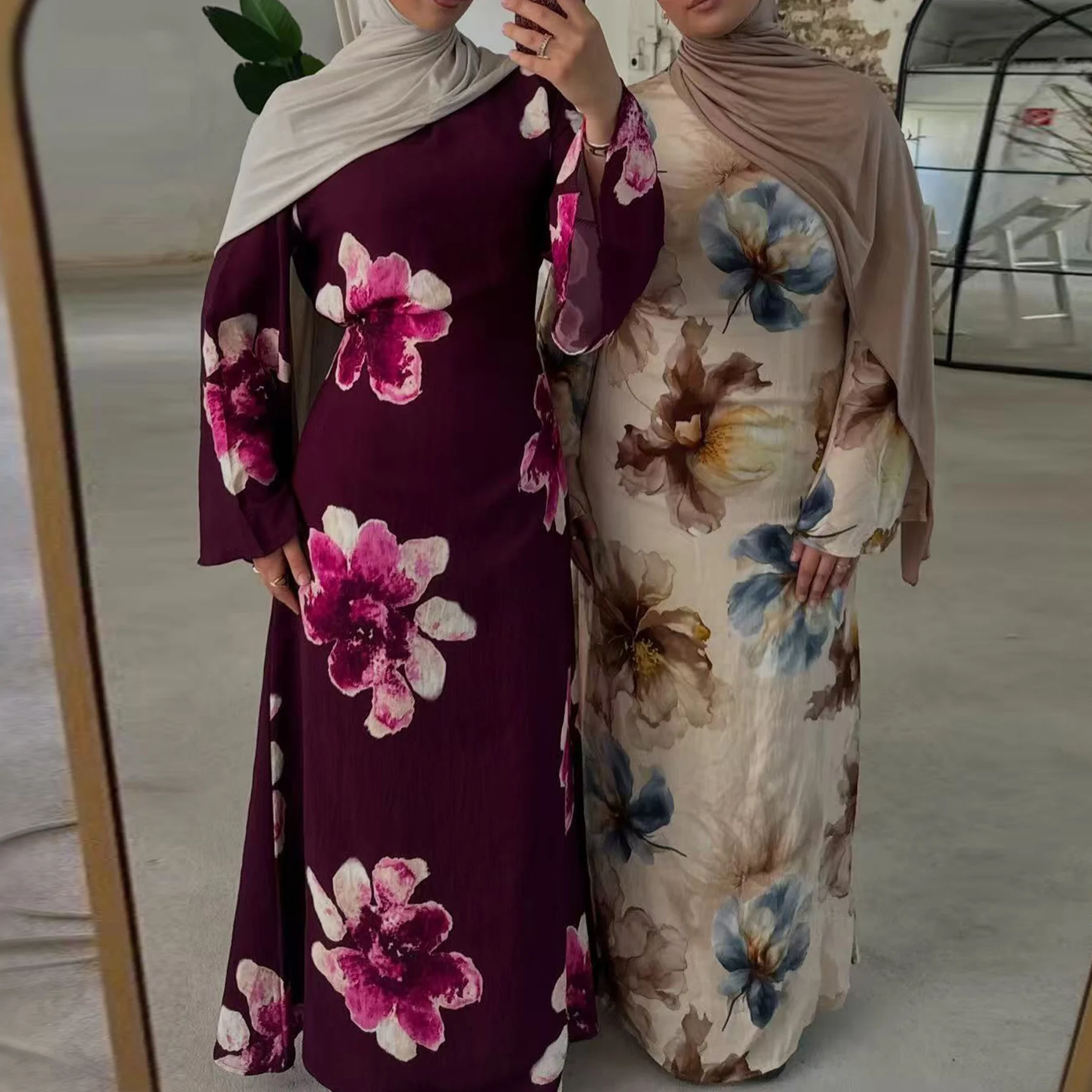 Мусульманский кафтан с цветочным принтом, платье Абая для женщин, длинные широкие рукава, прикрепленный пояс, вечерние халат хиджаби, Рамадан, исламская одежда
Мусульманский кафтан с цветочным принтом, платье Абая для женщин, длинные широкие рукава, прикрепленный пояс, вечерние халат хиджаби, Рамадан, исламская одежда