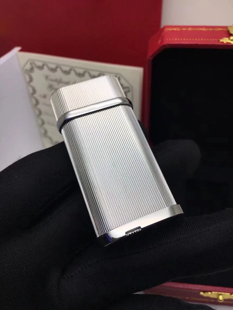 Серебряная надувная сигаретная Зажигалка в Вертикальную Полоску, ветрозащитная Зажигалка для кухни и барбекю, аксессуары для сигарет
Серебряная надувная сигаретная Зажигалка в Вертикальную Полоску, ветрозащитная Зажигалка для кухни и барбекю, аксессуары для сигарет