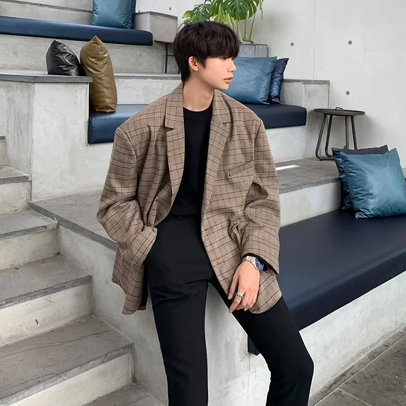 Mens Office Formal Jackets M-2XL Plaid Blazer Men Oversized Fashion Society Mens Dress Jacket Korean Loose Casual Suit Jacket
Mens Office Formal Jackets M-2XL Plaid Blazer Men Oversized Fashion Society Mens Dress Jacket Korean Loose Casual Suit Jacket
