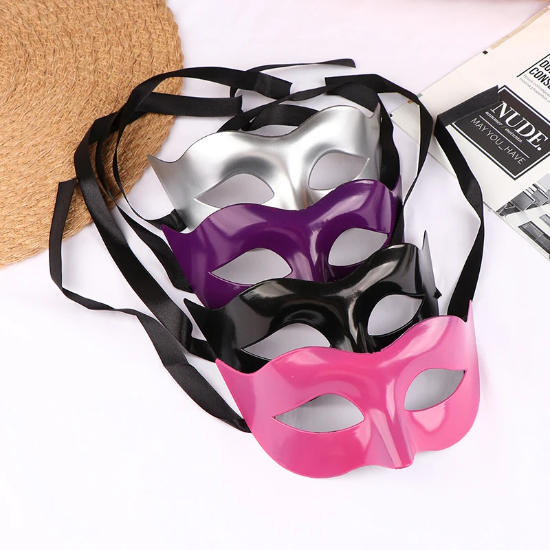 Маска для Хэллоуина на половину лица для взрослых джентльменов, маскарада, Рождества, Хэллоуина, маска для представлений и выпускного вечера
Маска для Хэллоуина на половину лица для взрослых джентльменов, маскарада, Рождества, Хэллоуина, маска для представлений и выпускного вечера