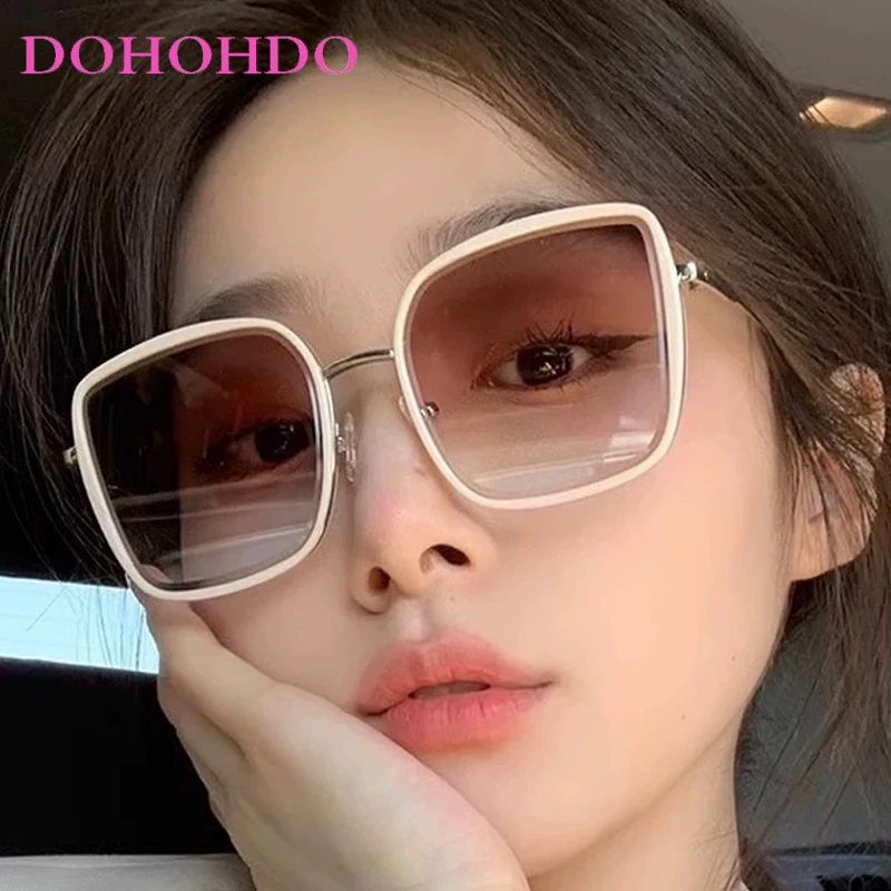 DOHOHDO New Oversized Square Sunglasses Men Vintage Fashion Solid Shades Women Retro Ins Trendy UV400 Protection Eyewear UV400
DOHOHDO New Oversized Square Sunglasses Men Vintage Fashion Solid Shades Women Retro Ins Trendy UV400 Protection Eyewear UV400