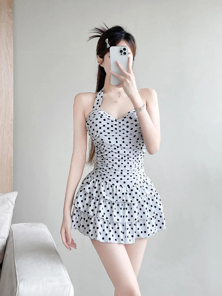 Ele Conservative One-Piece Swimsuit Women's High Beau Slimming Ne Hanging 2025 New Small Size INS High Value
Ele Conservative One-Piece Swimsuit Women's High Beau Slimming Ne Hanging 2025 New Small Size INS High Value