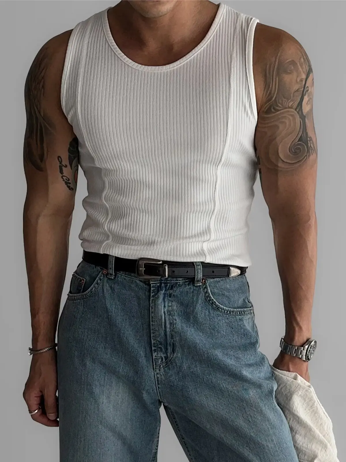 American Style Ice Silk Woven Muscle Vest Tight Fit High Elasticity Sleeveless T-Shirt Patchwork Design Small Shoulder Pad
American Style Ice Silk Woven Muscle Vest Tight Fit High Elasticity Sleeveless T-Shirt Patchwork Design Small Shoulder Pad