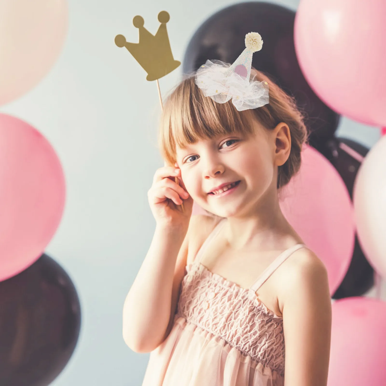 5Pcs Birthday Hat Hairpin Set Creative Mesh Yarn Clip-on Headdress for Kids Party Decor Safe Lightweight Comfortable Sequin
5Pcs Birthday Hat Hairpin Set Creative Mesh Yarn Clip-on Headdress for Kids Party Decor Safe Lightweight Comfortable Sequin